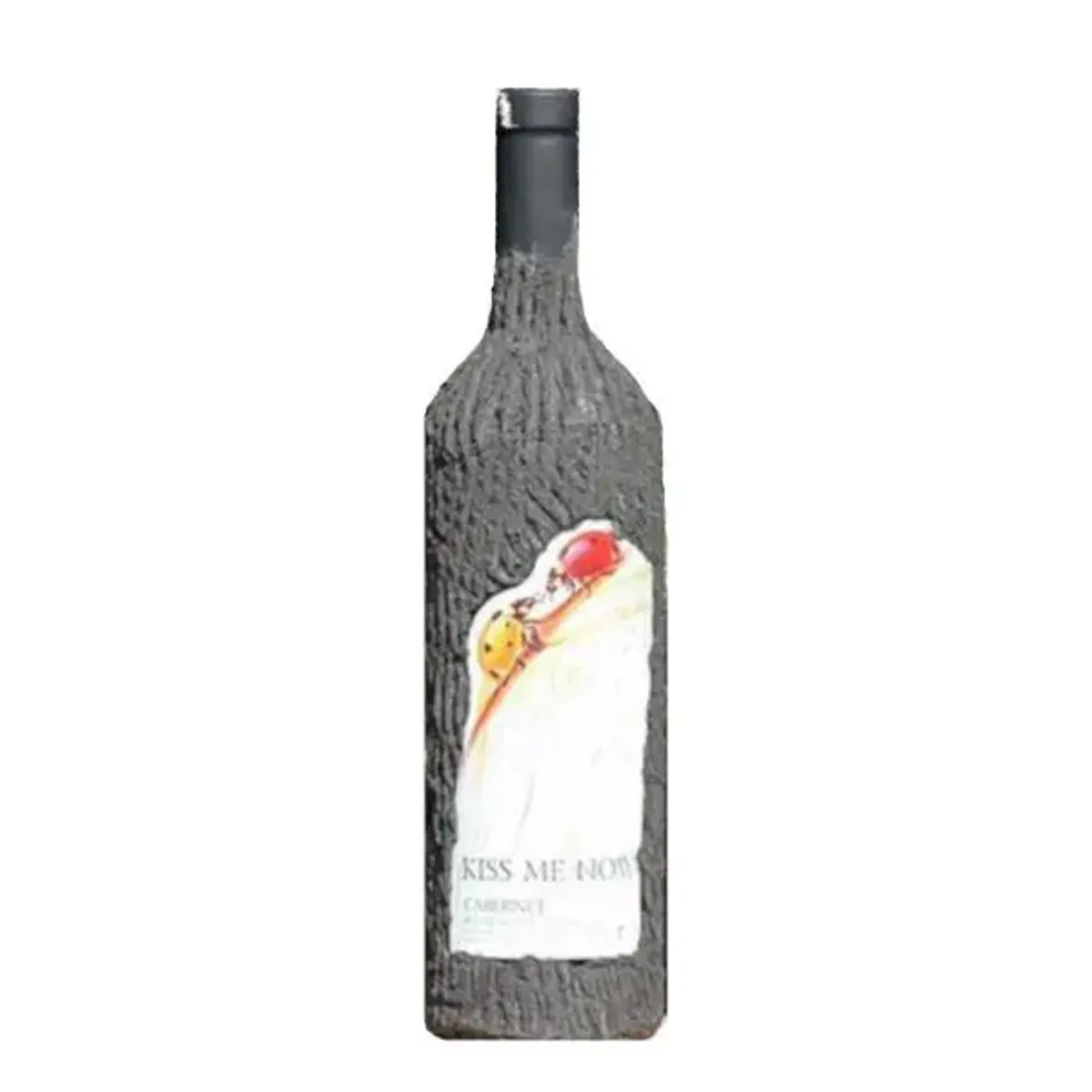 A bottle of Asconi Kiss Me Now Cabernet Sauvignon